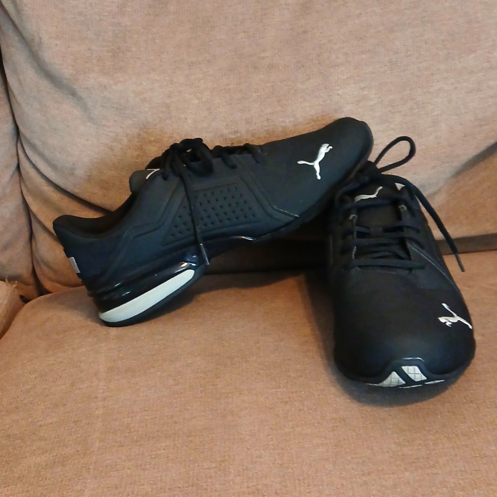 Men's puma shoes size 12